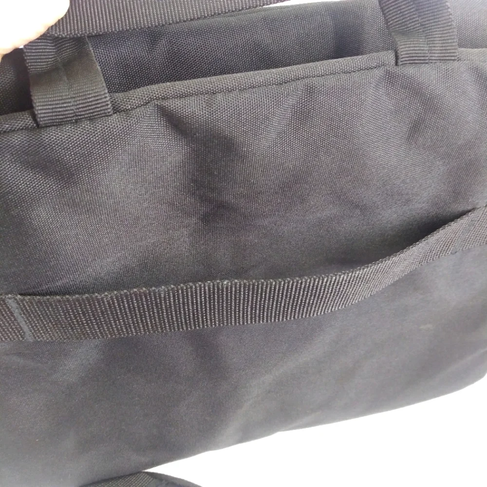 Amazon Basics Laptop Case Bag Shoulder Strap Black